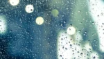 Chuva caindo na janela